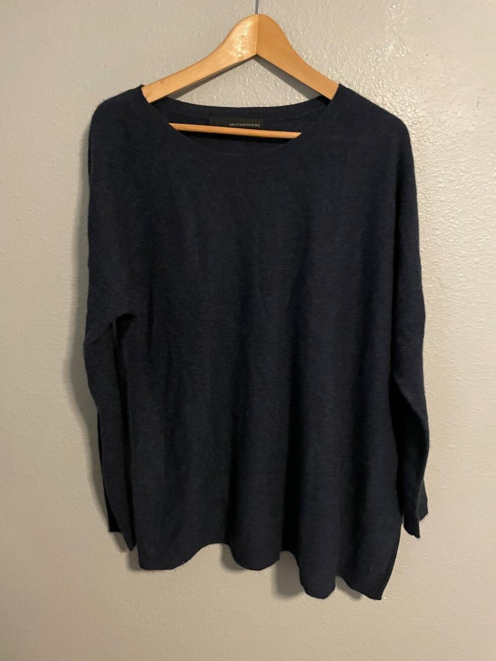 360Cashmere Sweater Womens Small Blue 100% Cashmere Boat Neck Soft Lightweight